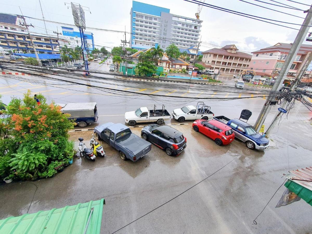 Phakdee Place Chanthaburi Extérieur photo